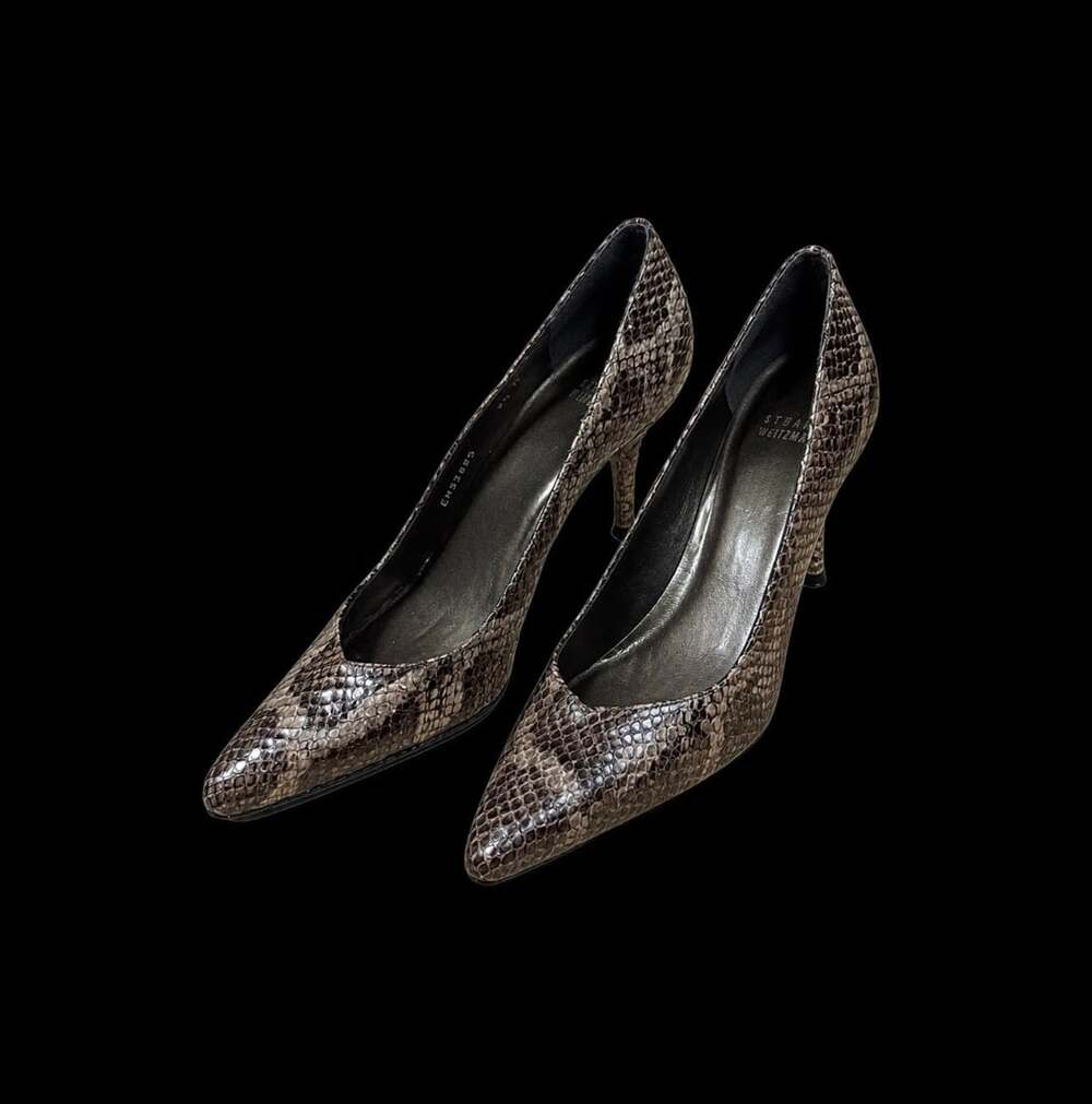 Stuart Weitzman Brown Python Snakeskin Pointed Toe Kitten Heel Pumps